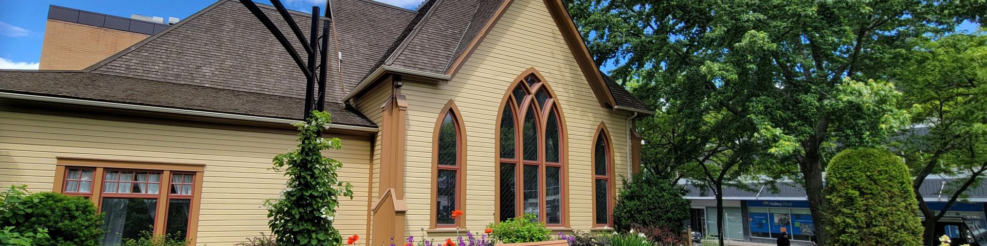 Exterior of St. Andrews on the Square
